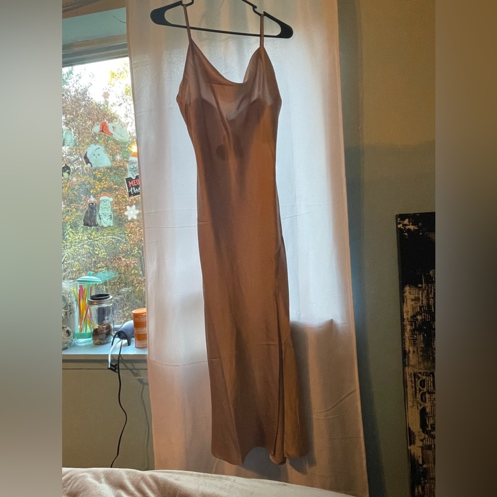 Light brown dress medium new with tags